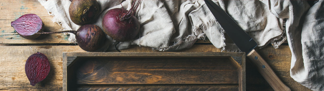 Knife with Beetroot